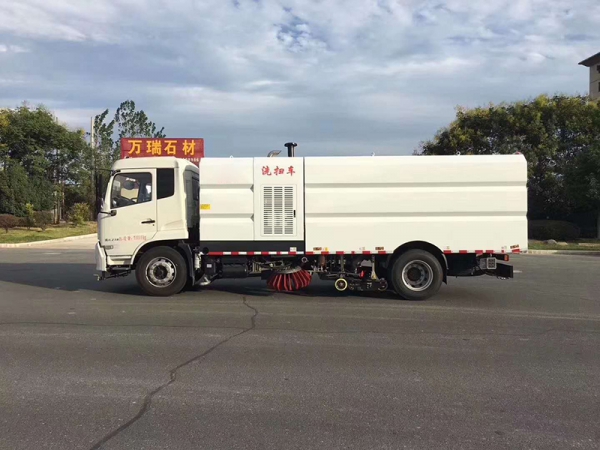 東風(fēng)天錦7水9塵洗掃車（國(guó)六）